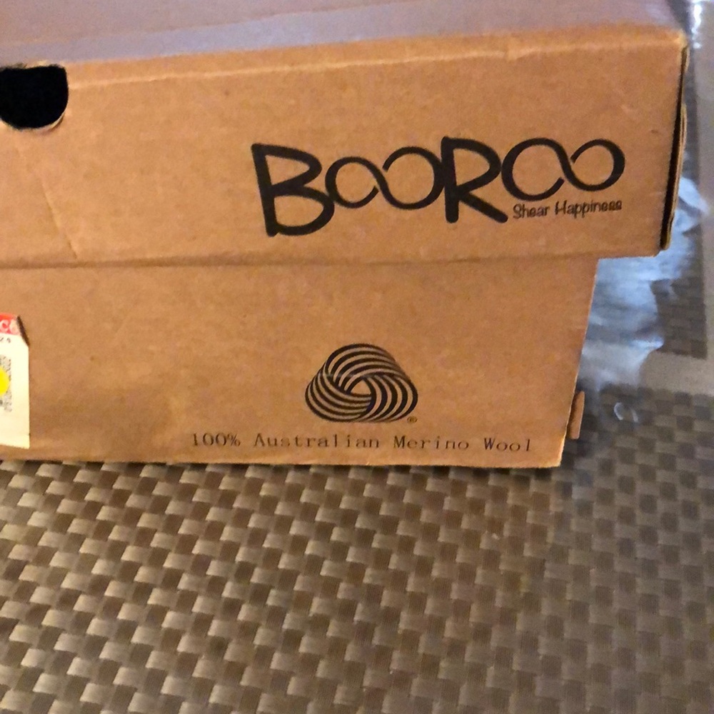 NWT BOOROO BOOTS🌺🌺❤️ 100% AUSTRALIAN WOOL